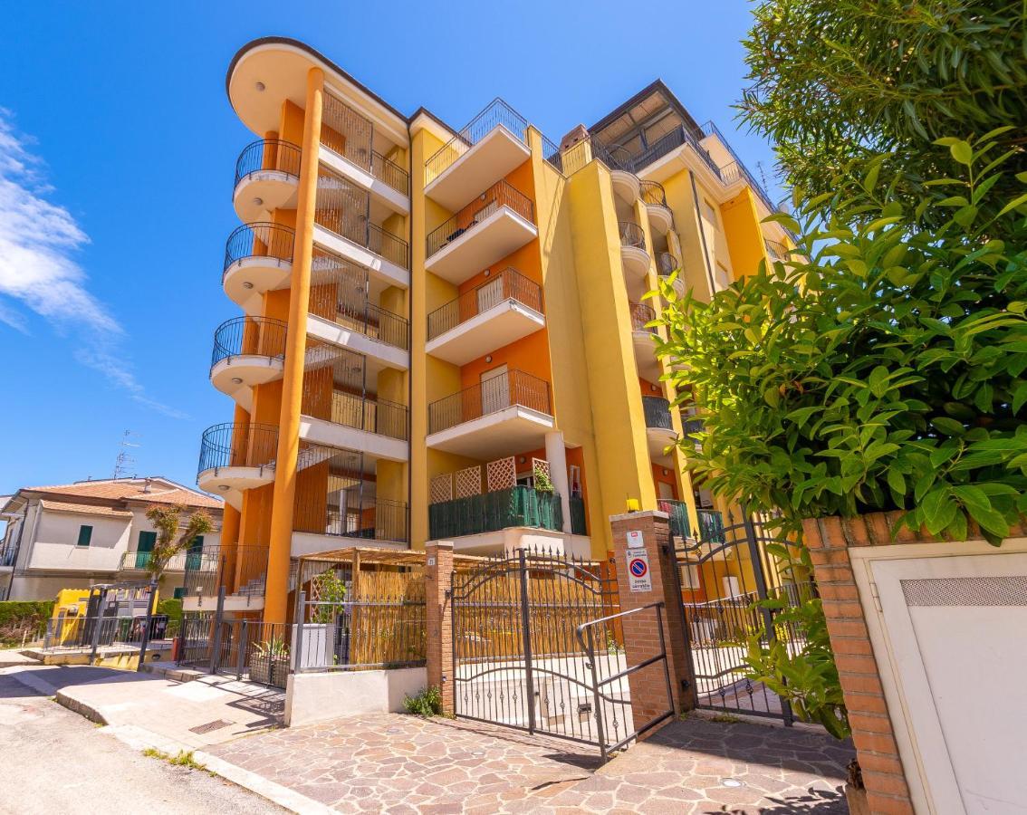Residence Palazzo Sayonara トルトレート エクステリア 写真